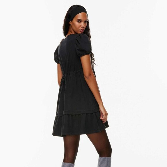Aritzia Dresses & Skirts - Aritzia Sunday Best Cruise Crew Babydoll Dress Black Size Medium